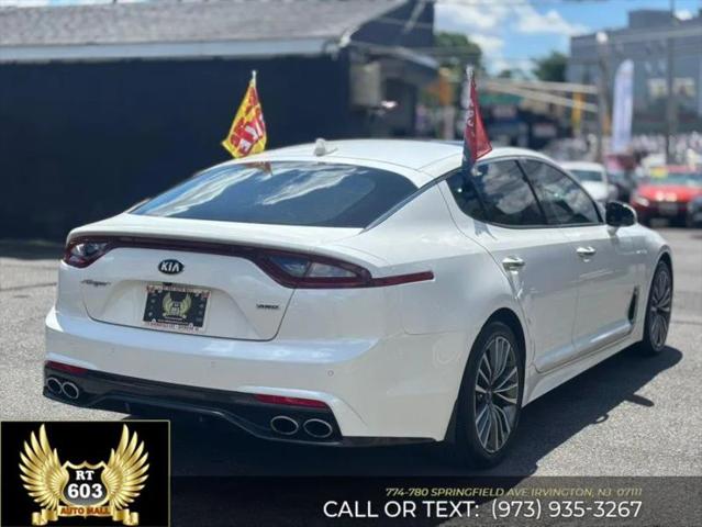 2019 Kia Stinger Base