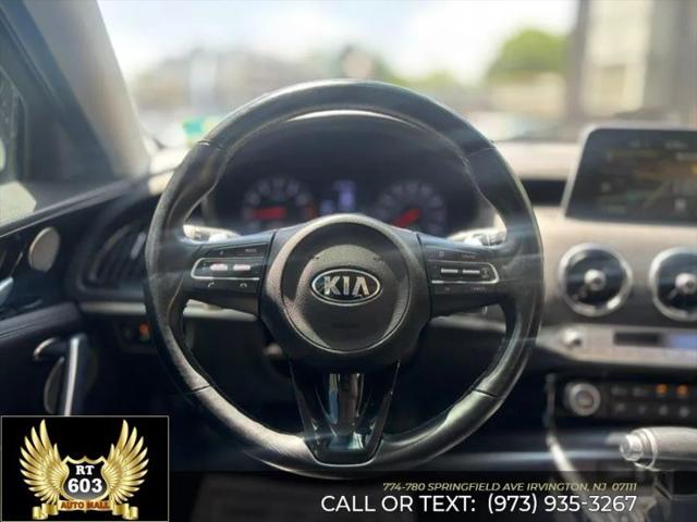 2019 Kia Stinger Base