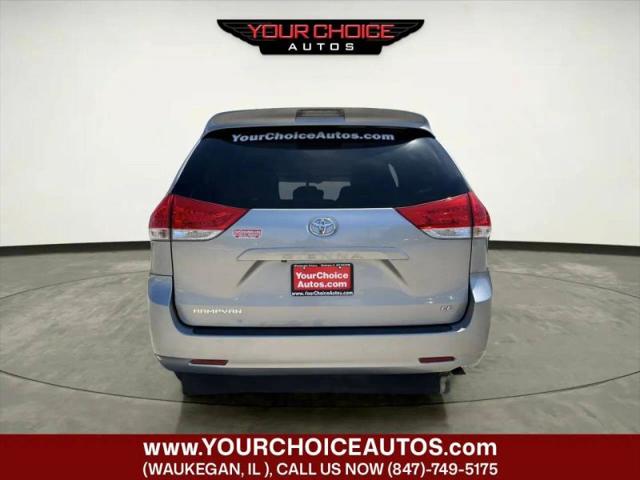 2011 Toyota Sienna LE V6