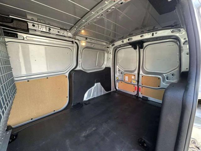 2017 Ford Transit Connect XLT