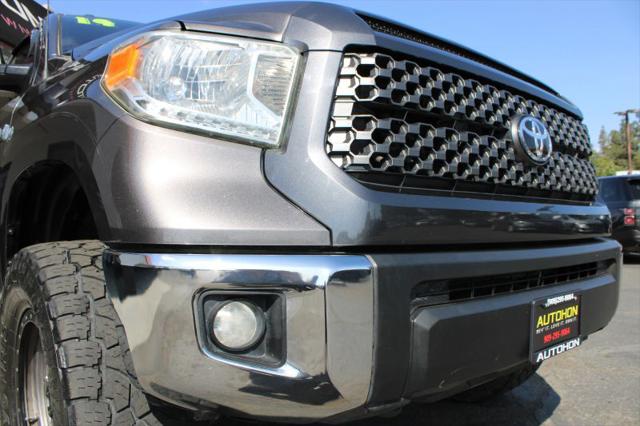2014 Toyota Tundra SR5 5.7L V8