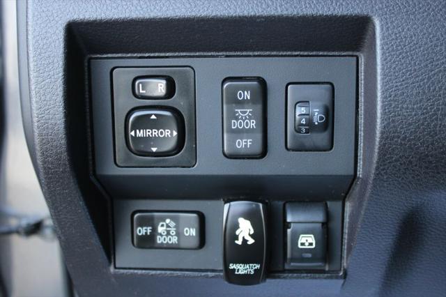 2014 Toyota Tundra SR5 5.7L V8