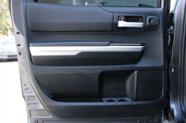 2014 Toyota Tundra SR5 5.7L V8