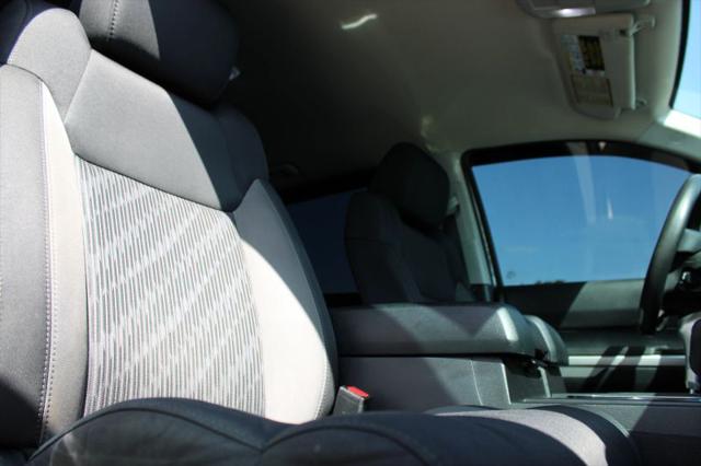 2014 Toyota Tundra SR5 5.7L V8