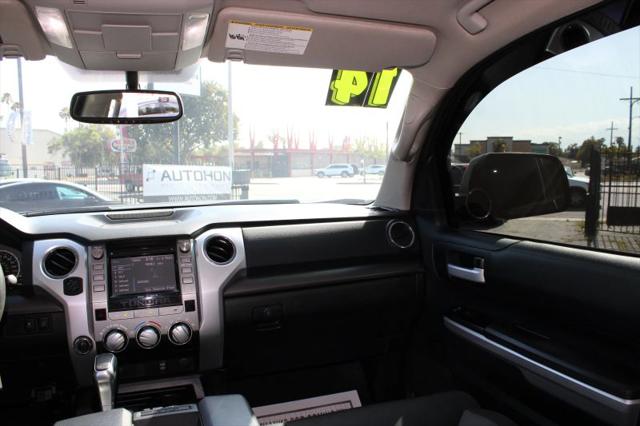 2014 Toyota Tundra SR5 5.7L V8