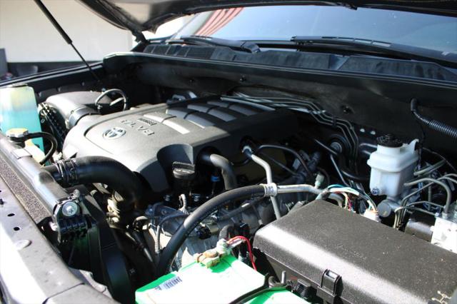 2014 Toyota Tundra SR5 5.7L V8