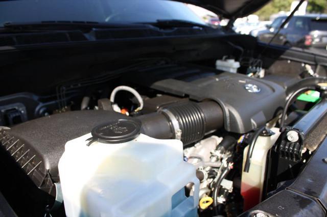 2014 Toyota Tundra SR5 5.7L V8