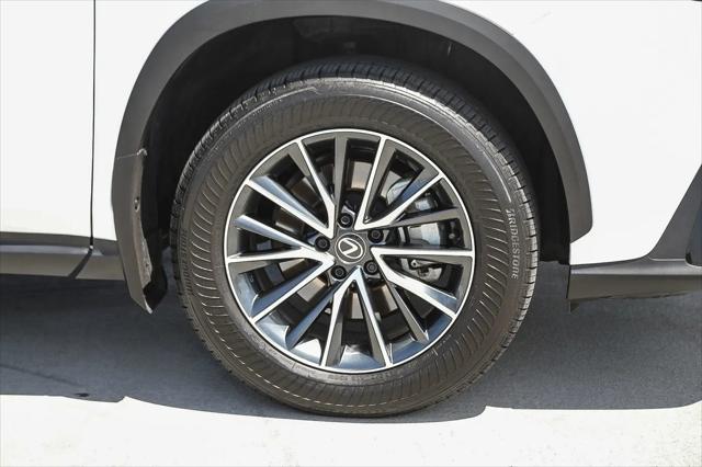 2025 Lexus NX 350h Premium