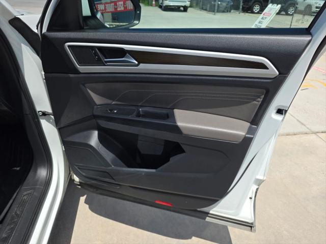 2021 Volkswagen Atlas 3.6L V6 SE w/Technology