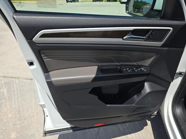 2021 Volkswagen Atlas 3.6L V6 SE w/Technology