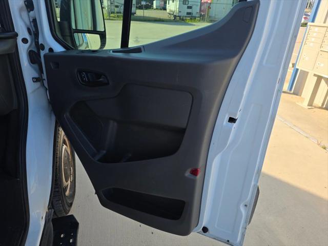 2022 Ford Transit Cargo Van Medium Roof w/RWB