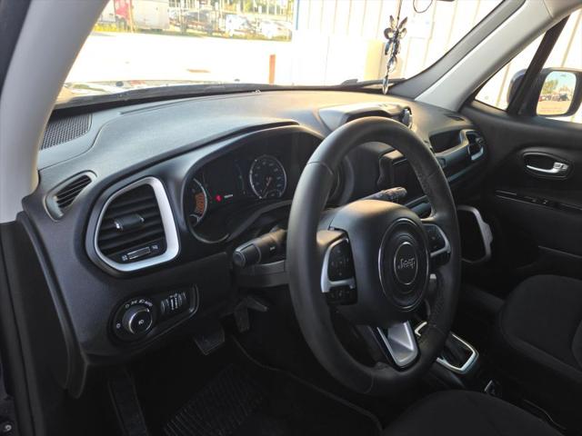 2019 Jeep Renegade Latitude FWD