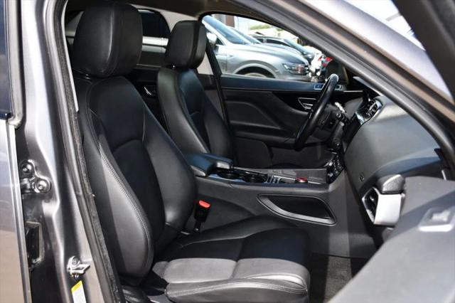 2017 Jaguar F-PACE 35t Premium