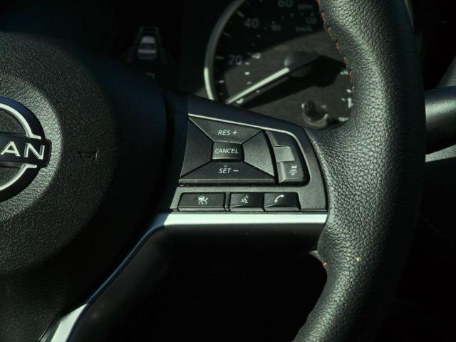 2024 Nissan Versa 1.6 SR