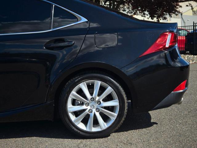 2015 Lexus IS 250 250
