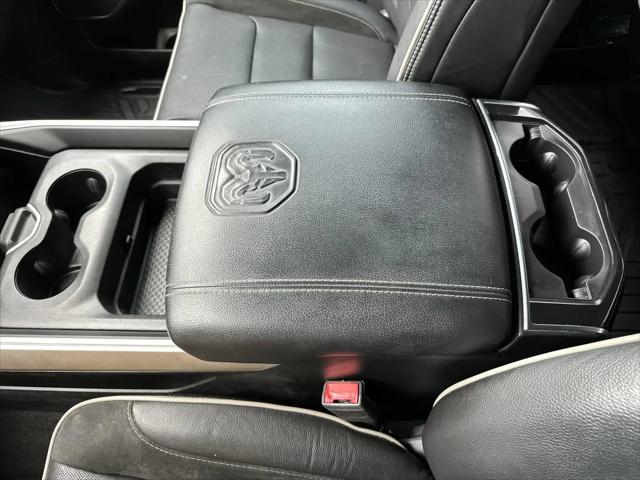 2019 Ram 1500 Laramie Crew Cab 4x4 5'7" Box