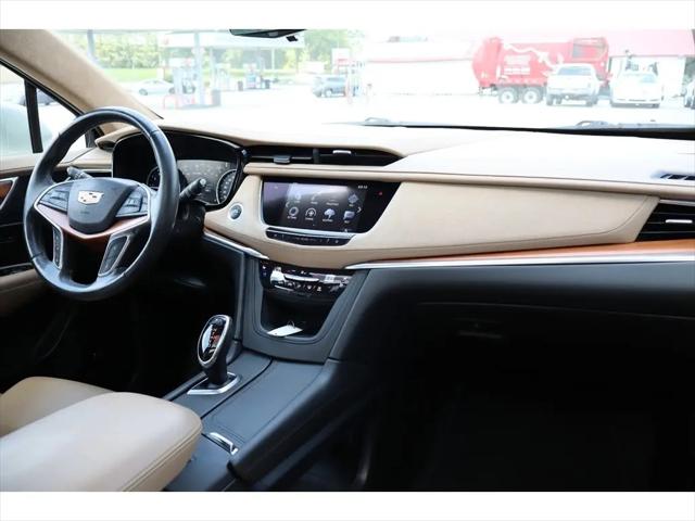 2017 Cadillac XT5 Platinum