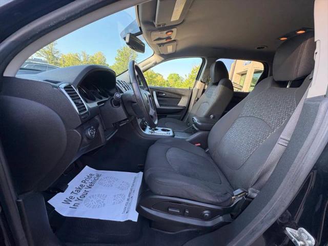 2011 GMC Acadia SLE