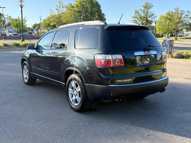2011 GMC Acadia SLE