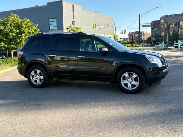 2011 GMC Acadia SLE