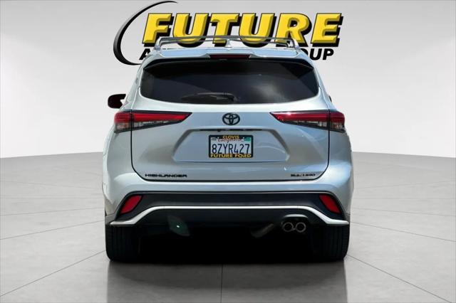 2022 Toyota Highlander XSE