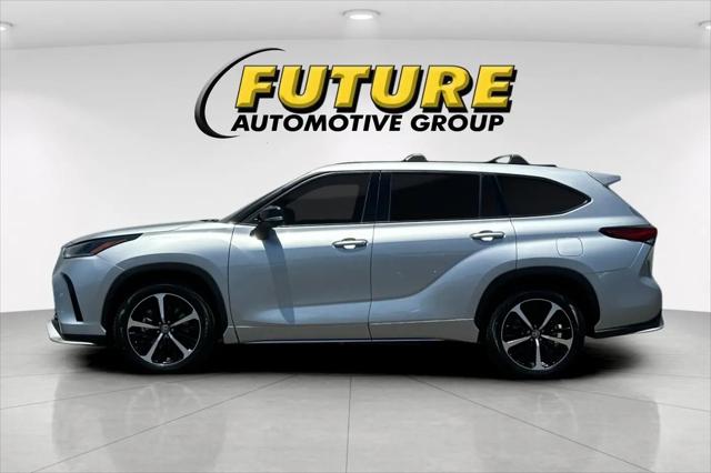 2022 Toyota Highlander XSE