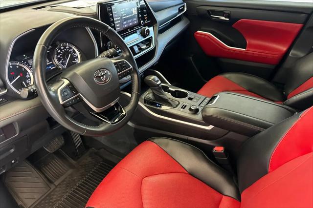 2022 Toyota Highlander XSE