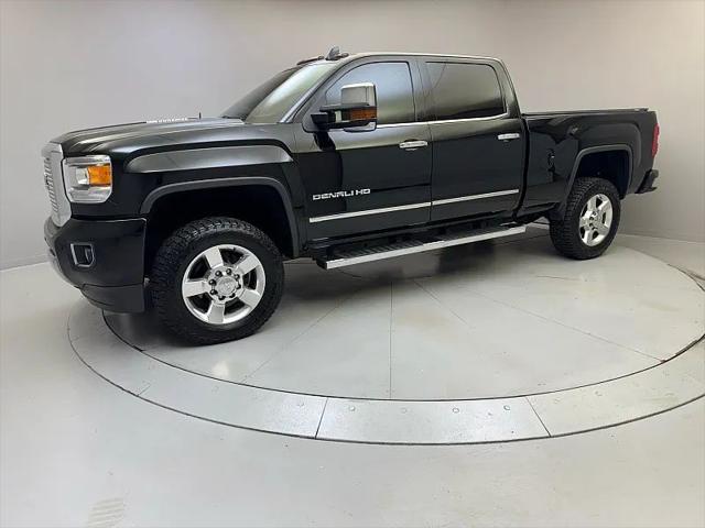 2016 GMC Sierra 2500HD Denali for sale in Naugatuck, CT