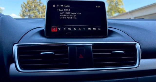 2016 Mazda Mazda3 s Touring