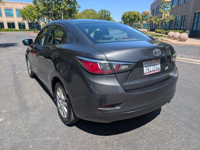 2017 Toyota Yaris iA Base