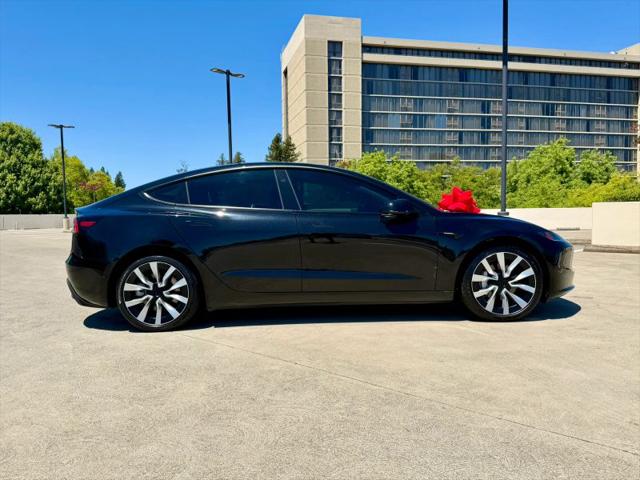 2025 Tesla Model 3 Standard Rear-Wheel Drive