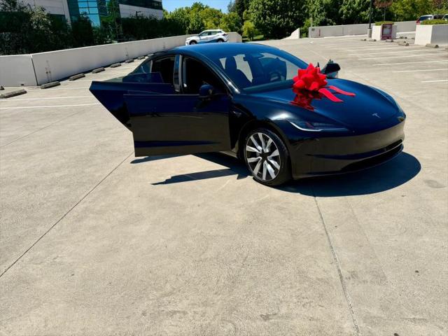 2025 Tesla Model 3 Standard Rear-Wheel Drive