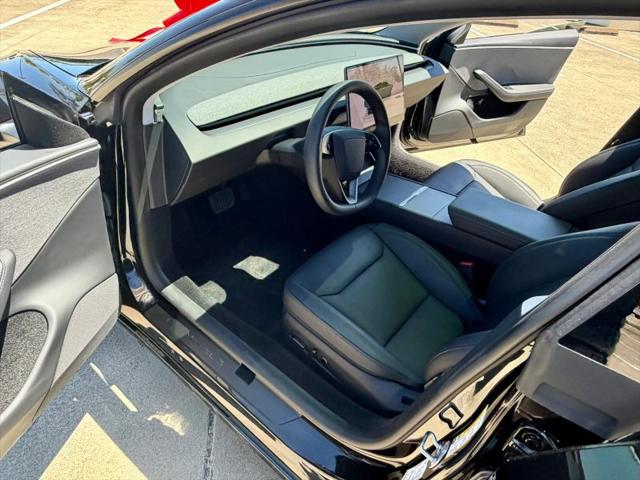 2025 Tesla Model 3 Standard Rear-Wheel Drive