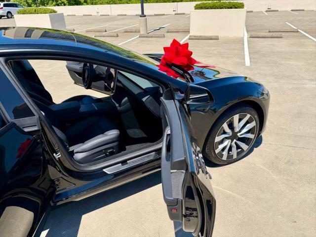 2025 Tesla Model 3 Standard Rear-Wheel Drive