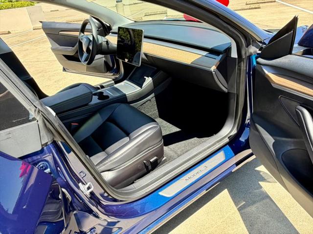 2022 Tesla Model 3 Rear-Wheel Drive