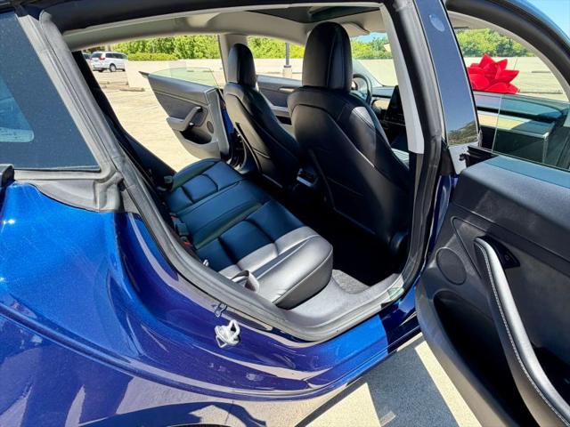 2022 Tesla Model 3 Rear-Wheel Drive
