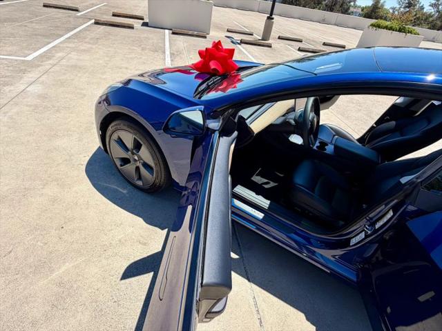 2022 Tesla Model 3 Rear-Wheel Drive