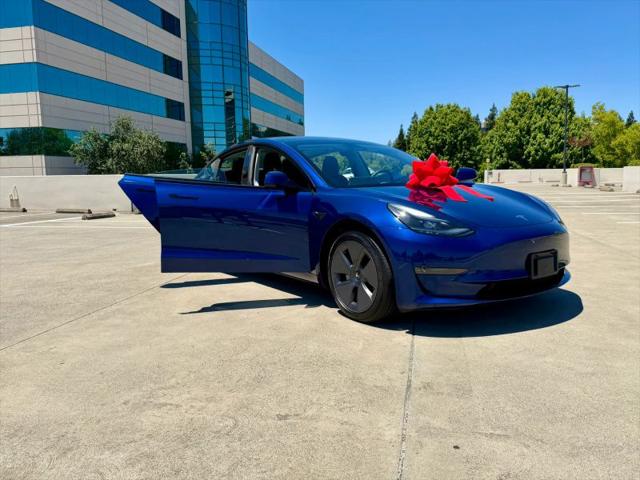 2022 Tesla Model 3 Rear-Wheel Drive