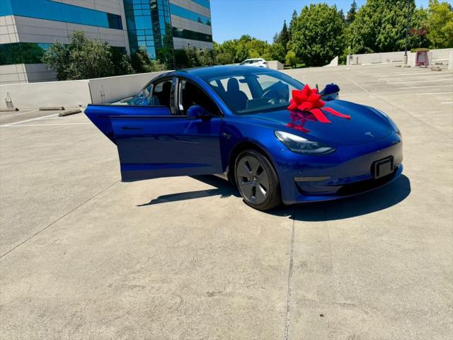 2022 Tesla Model 3 Rear-Wheel Drive