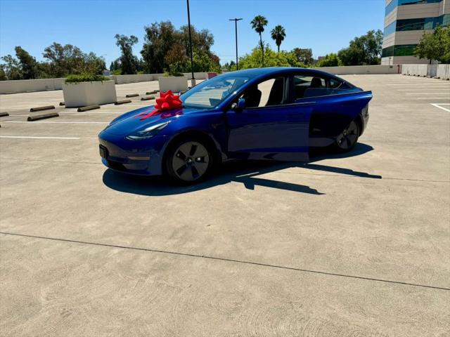 2022 Tesla Model 3 Rear-Wheel Drive