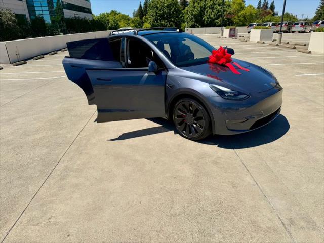 2022 Tesla Model Y Performance Dual Motor All-Wheel Drive