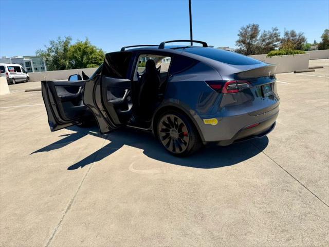2022 Tesla Model Y Performance Dual Motor All-Wheel Drive
