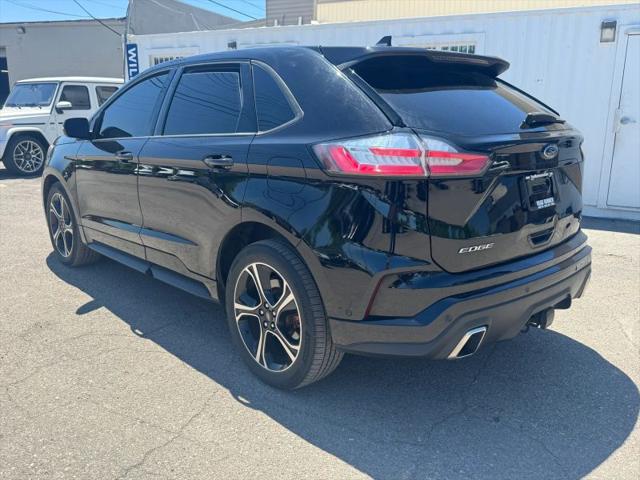 2020 Ford Edge ST