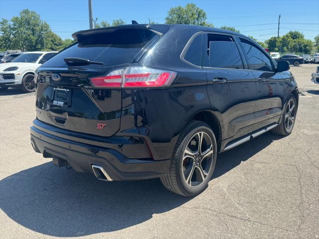 2020 Ford Edge ST