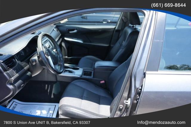 2014 Toyota Camry SE