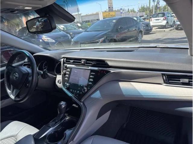 2018 Toyota Camry SE