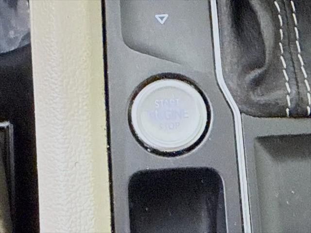 2021 Volkswagen Atlas 3.6L V6 SE w/Technology R-Line