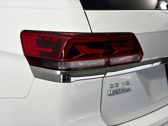 2021 Volkswagen Atlas 3.6L V6 SE w/Technology R-Line