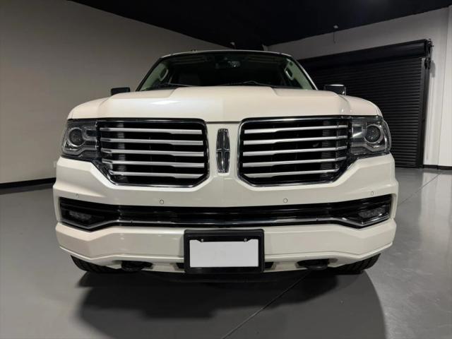 2017 Lincoln Navigator Select