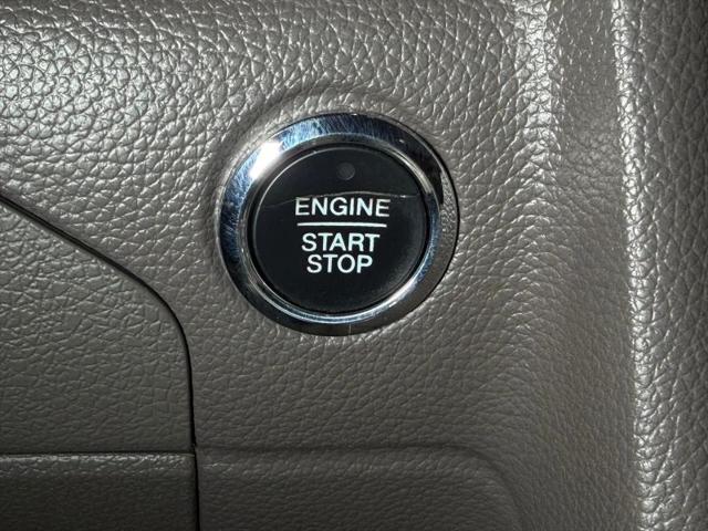 2017 Lincoln Navigator Select